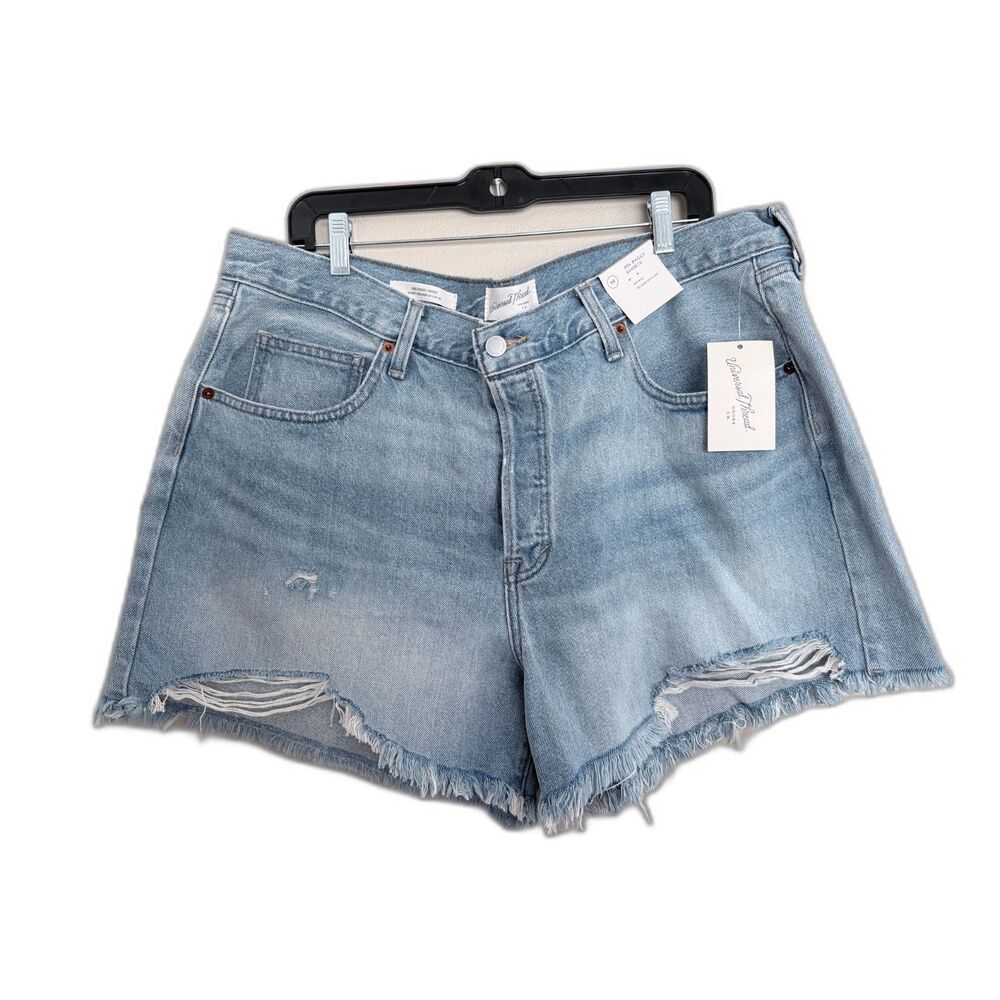 NWT Universal Thread 90s Baggy Shorts Size 16 - Picture 2 of 10